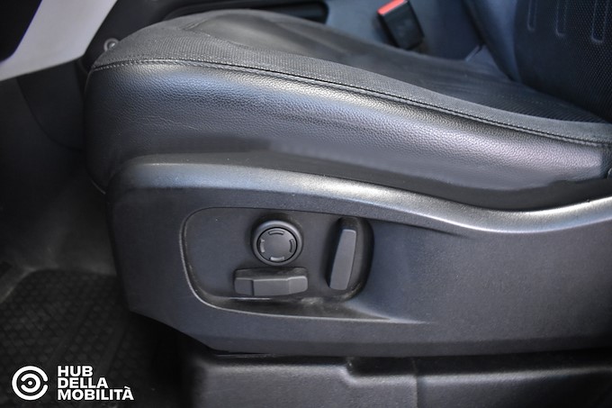 LAND ROVER Defender 110 2.0 SD4 240CV AWD Auto SE